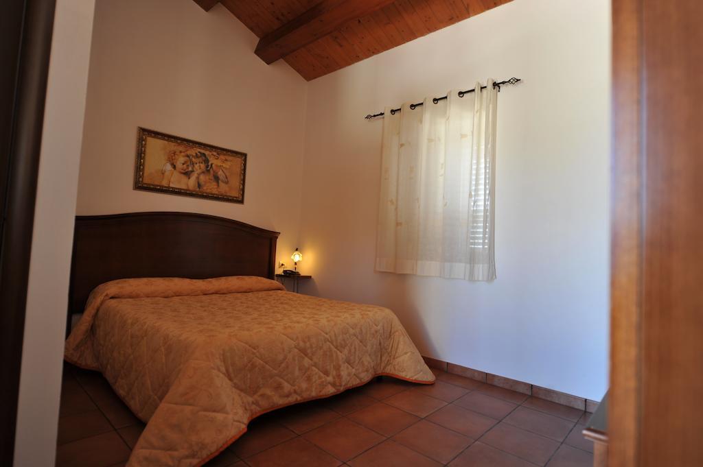 Вілла Oasi Di Cava Ispica Pietre Nere San Zagaria Номер фото