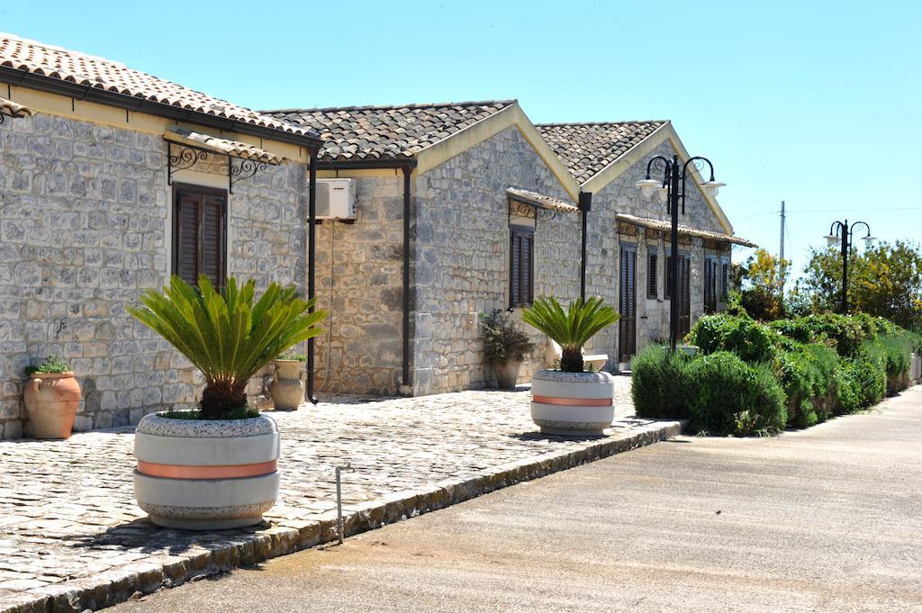 Вілла Oasi Di Cava Ispica Pietre Nere San Zagaria Екстер'єр фото